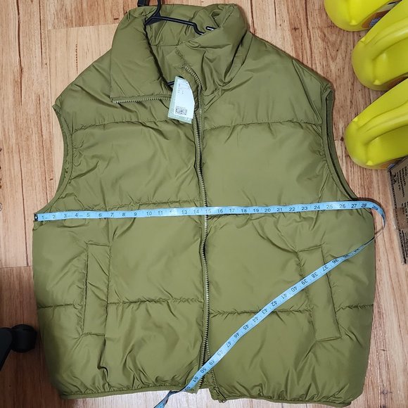 H&M Padded Vest - New with tag - Picture 4 of 5